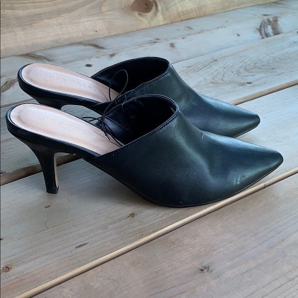 slip on heels - Picture 2 of 2